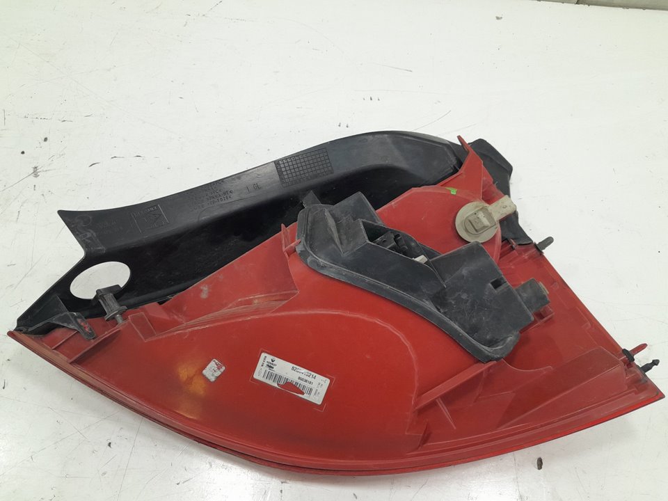 Piloto trasero izquierdo renault megane ii 1.5 dci (bm1f cm1f)