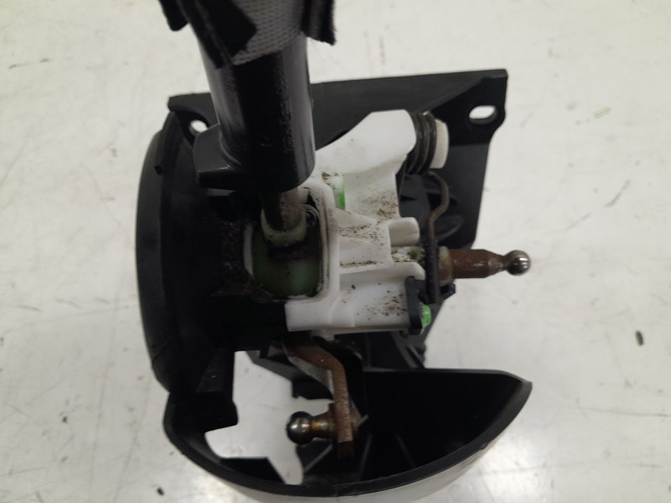 Palanca cambio renault  master bus       0.11 - ... no identificado