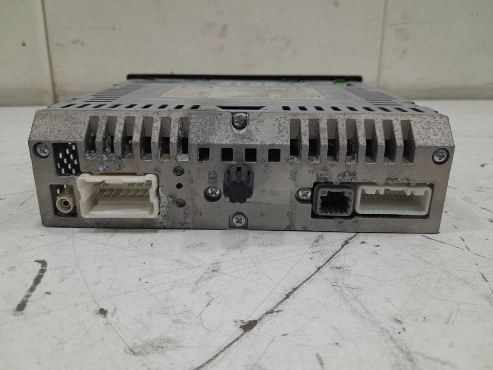 Sistema audio / radio cd renault  master bus       0.11 - ... no identificado