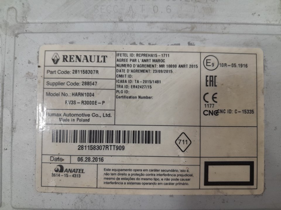 Sistema audio / radio cd renault  master bus       0.11 - ... no identificado