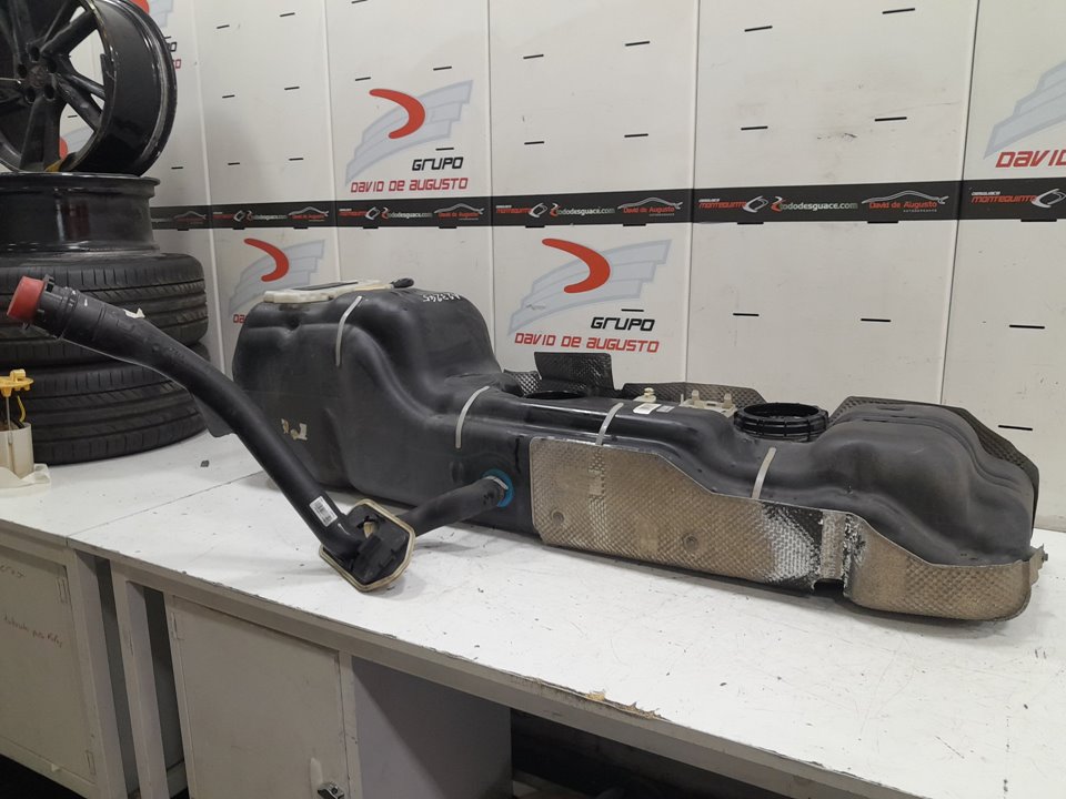 Deposito combustible renault  master bus       0.11 - ... no identificado