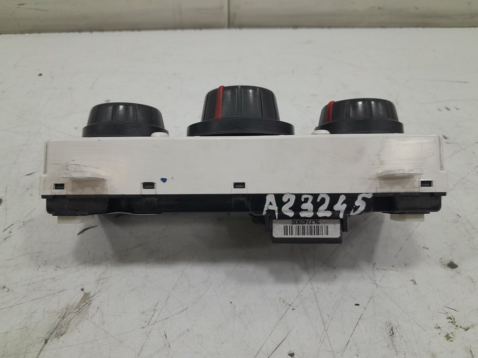 Mando calefaccion /  aire acondicionado renault  master bus       0.11 - ... no identificado