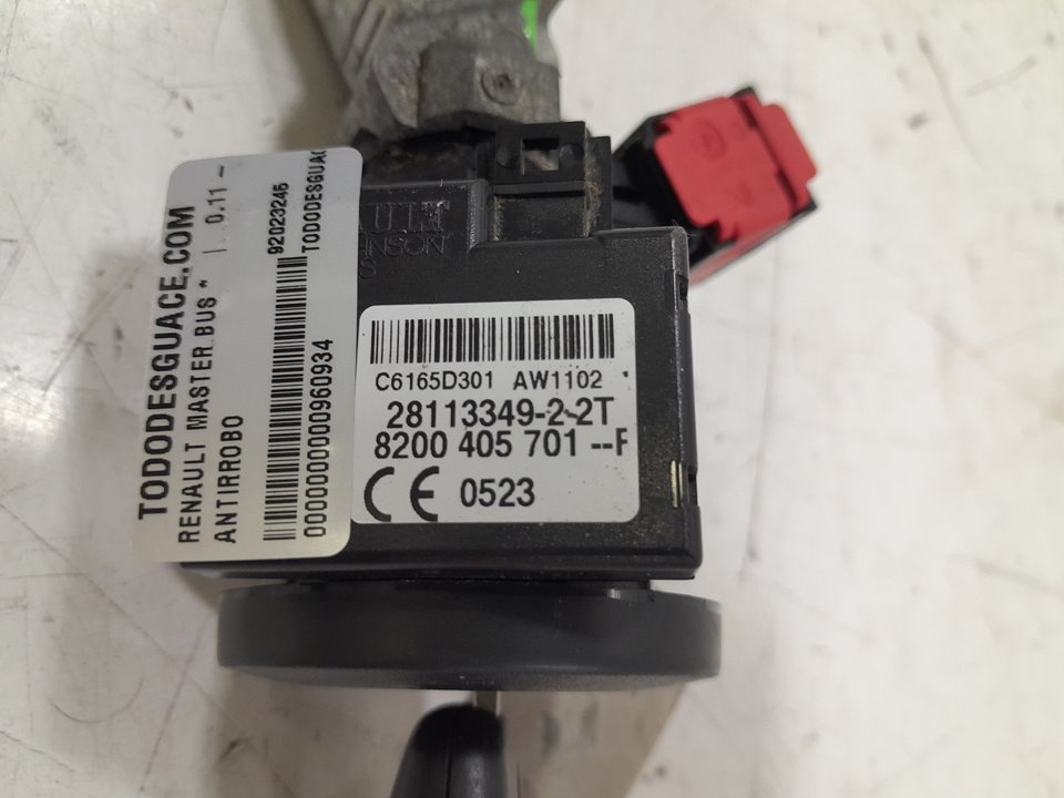 Antirrobo renault  master bus       0.11 - ... no identificado