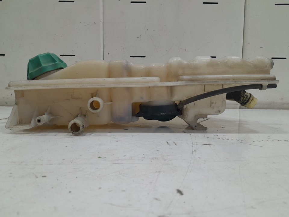 Deposito expansion mercedes atego 6 cyl. 4x4 2005