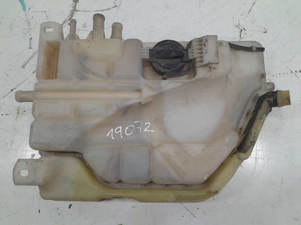 Deposito expansion mercedes atego 6 cyl. 4x4 2005