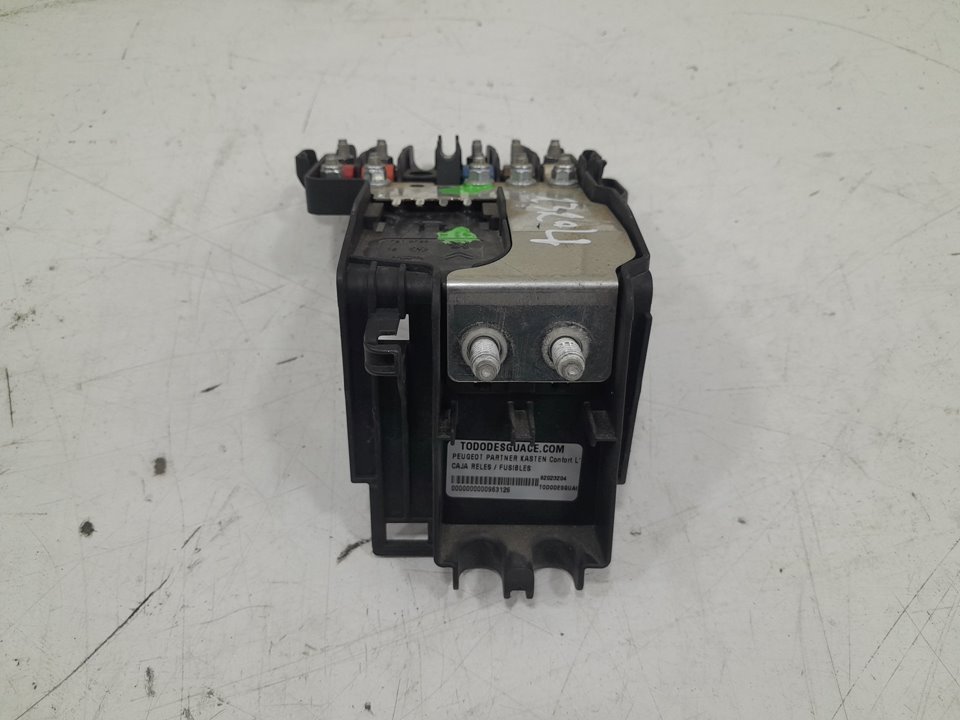 Caja reles / fusibles 1.6 hdi 16v