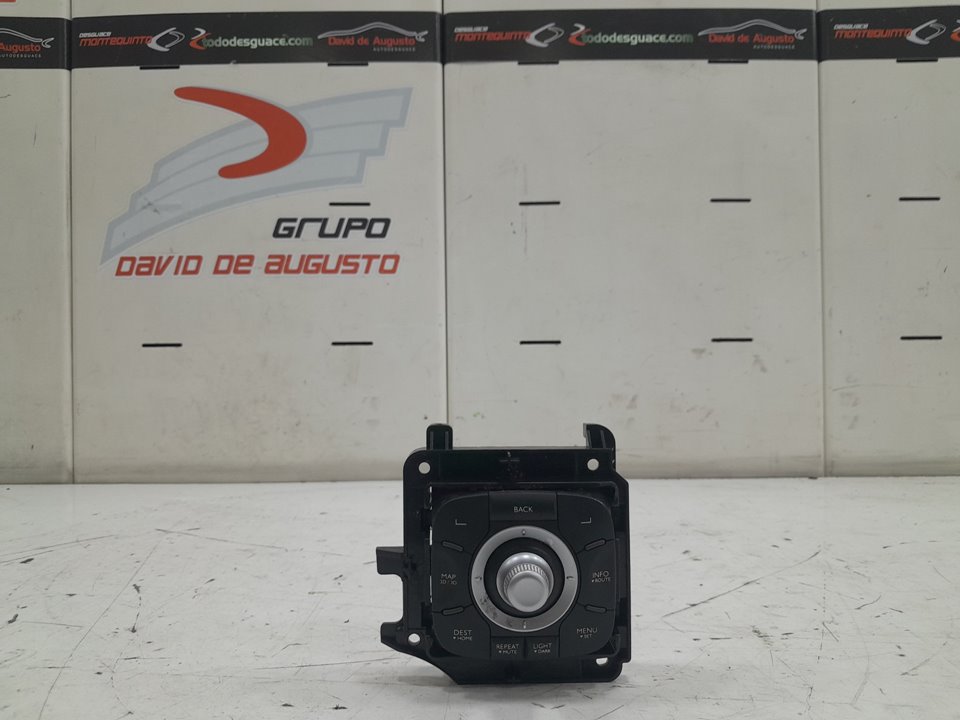 Mando multifuncion renault megane iii fastback 1.5 dci (bz09 bz0d)