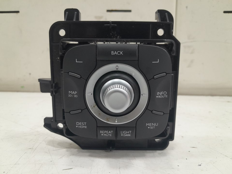 Mando multifuncion renault megane iii fastback 1.5 dci (bz09 bz0d)