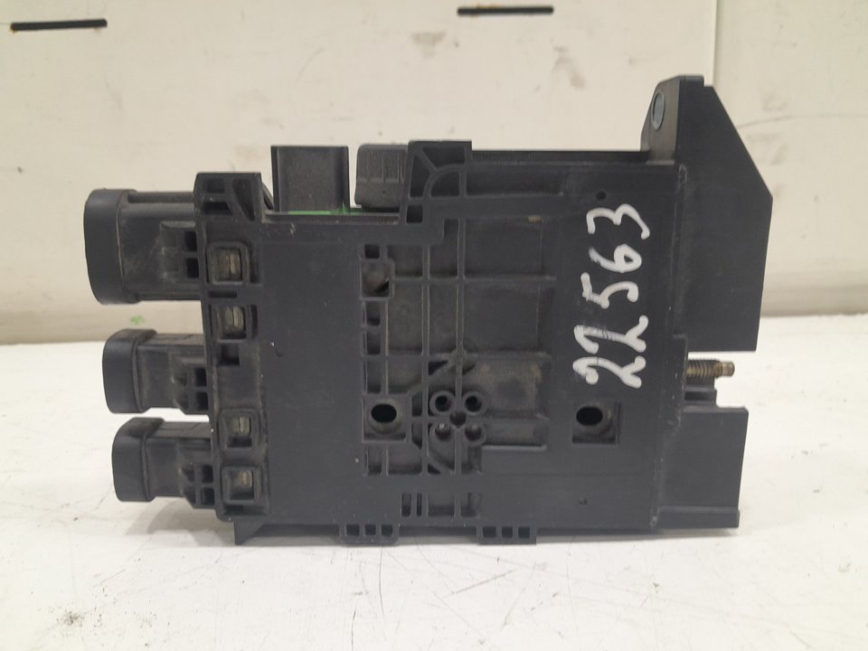 Modulo electronico renault megane iii fastback 1.5 dci (bz09 bz0d)