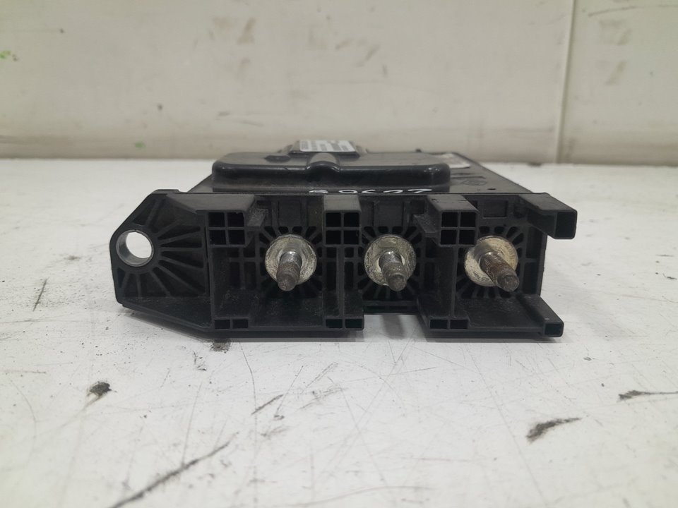 Modulo electronico renault megane iii fastback 1.5 dci (bz09 bz0d)