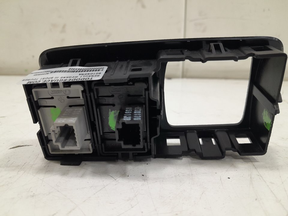 Botonera renault megane iii fastback 1.5 dci (bz09 bz0d)