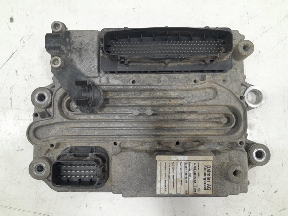 Centralita acm mercedes-benz mercedes actros bm 963.xxx 3-achser 25xx 6x2 szm l bigspace      06.12 - 12.19 no identificado