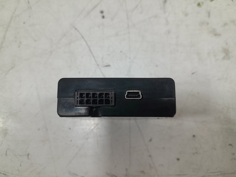 Modulo electronico renault  master bus       0.11 - ... no identificado