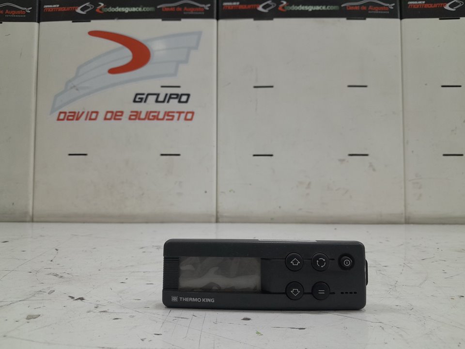 Mando climatizador renault  master bus       0.11 - ... no identificado