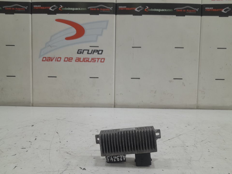 Unidad de control renault  master bus       0.11 - ... no identificado