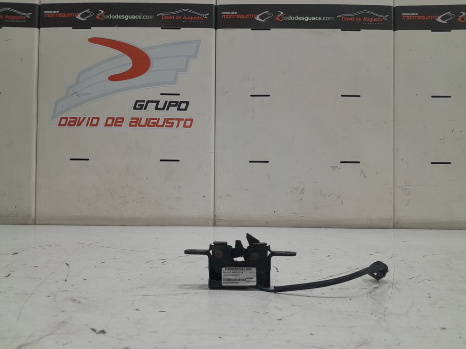 Cerradura capot renault  master bus       0.11 - ... no identificado