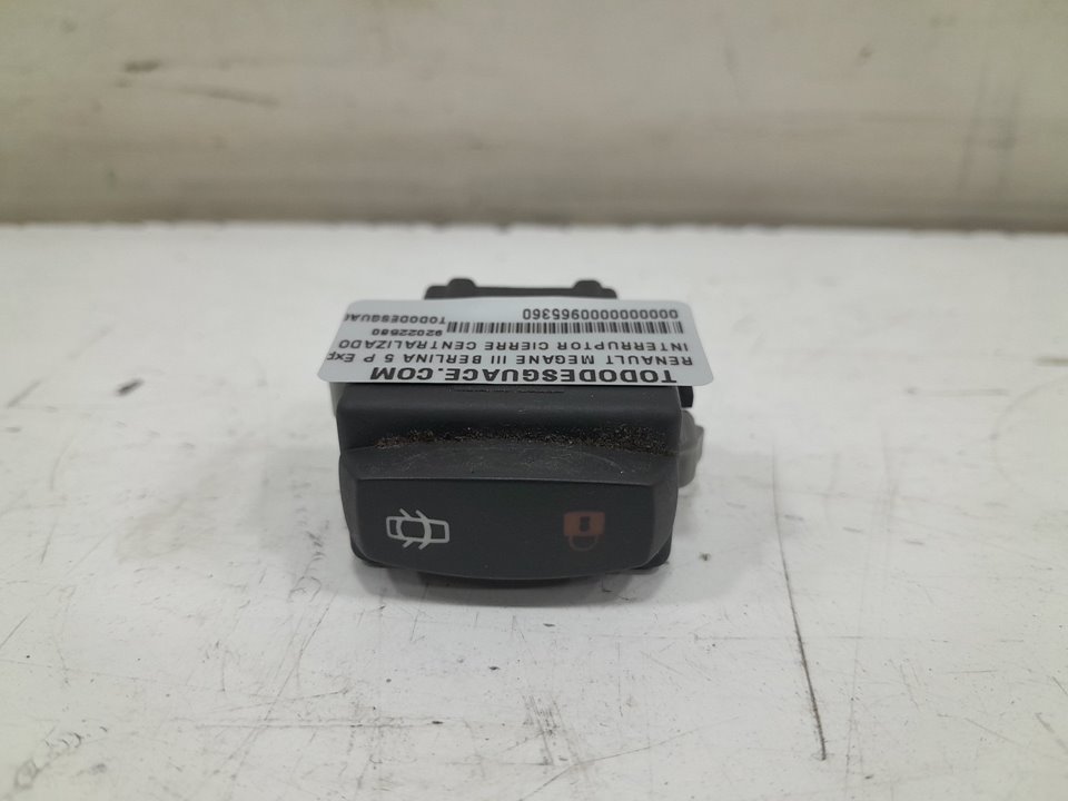 Interruptor cierre centralizado renault megane iii berlina 5 p