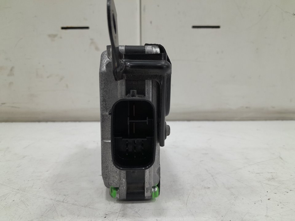 Centralita asr lexus is220 sport+nav      01