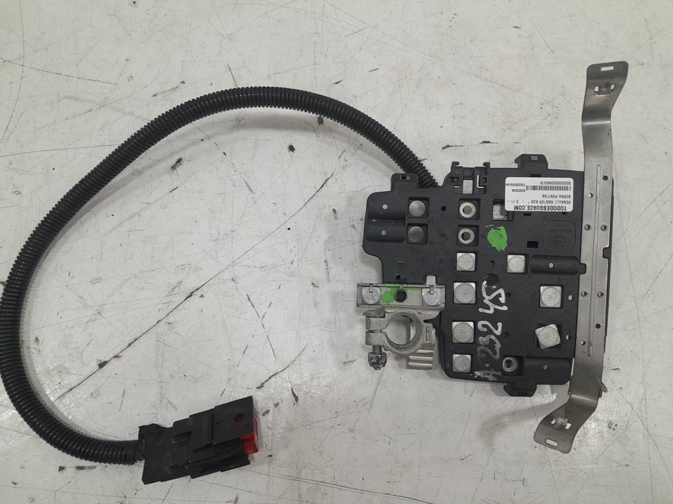 Borna positiva renault  master bus       0.11 - ... no identificado