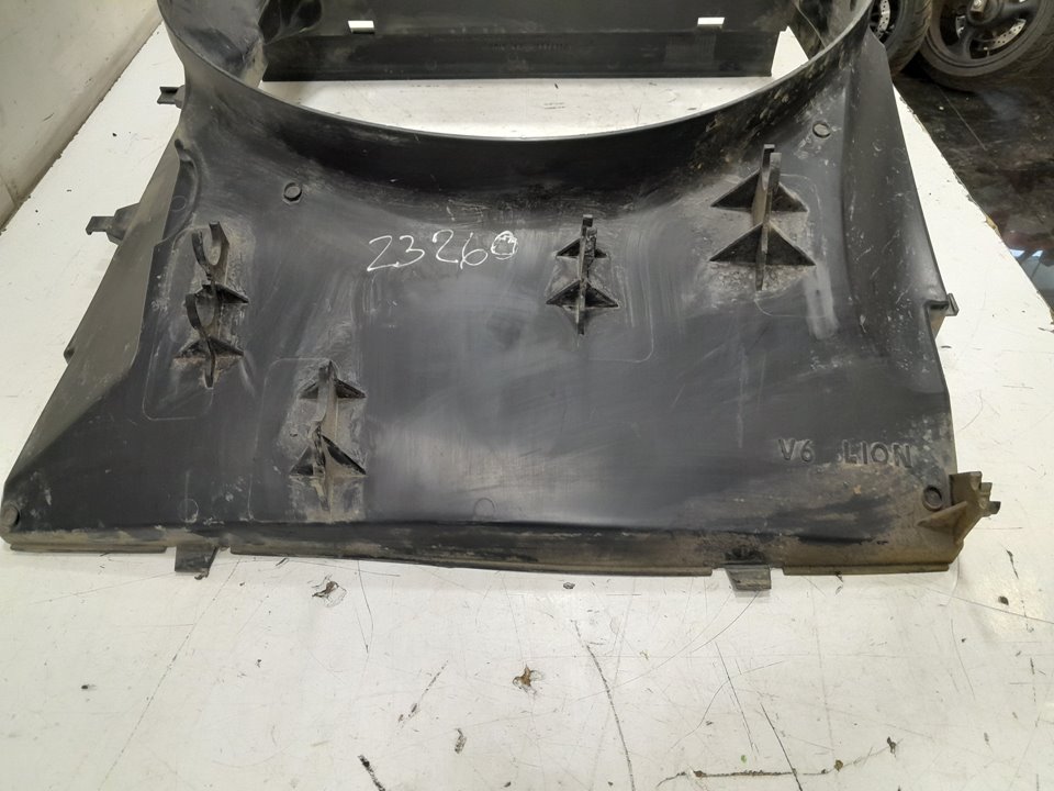 Canalizador de aire land rover discovery iv 2.7 td 4x4