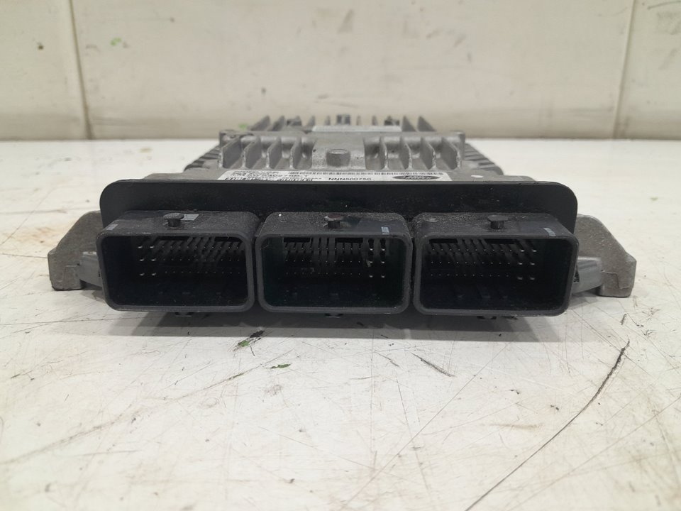 Centralita motor uce land rover discovery iv 2.7 td 4x4