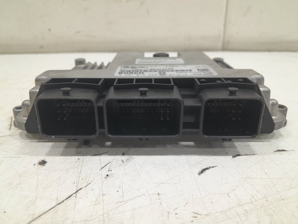 Centralita motor uce ford focus ii 1.6 tdci