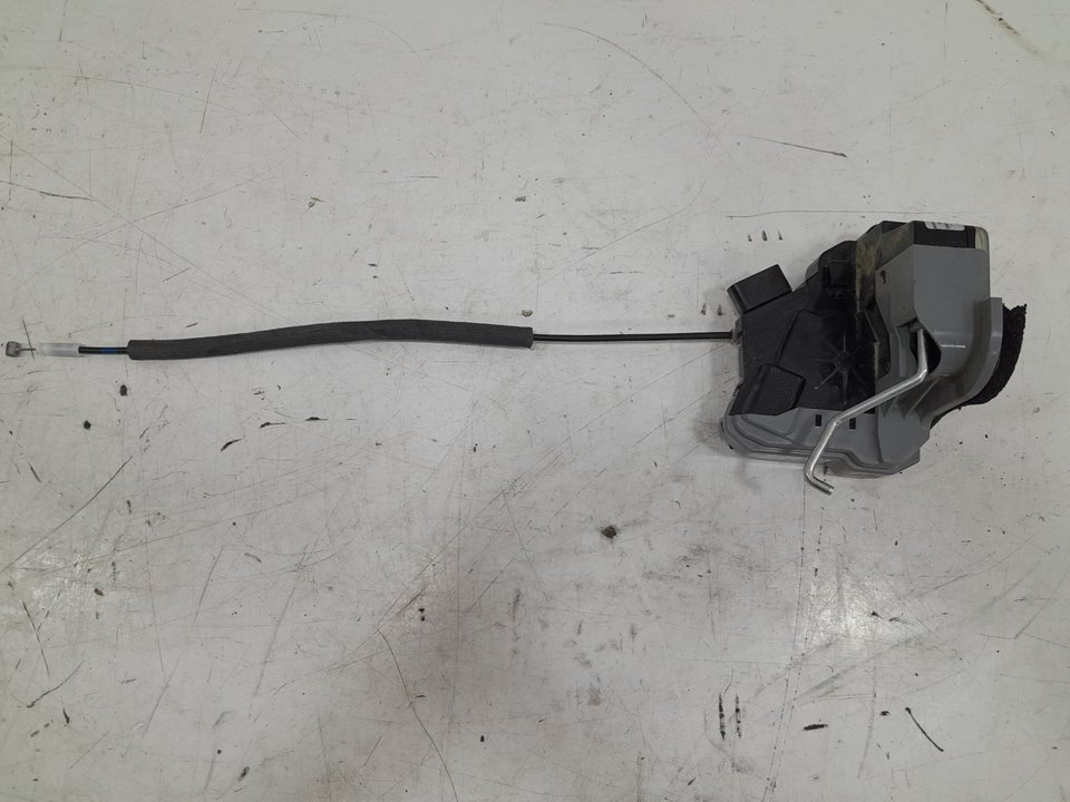 Cerradura puerta trasera derecha hyundai i20 1.2