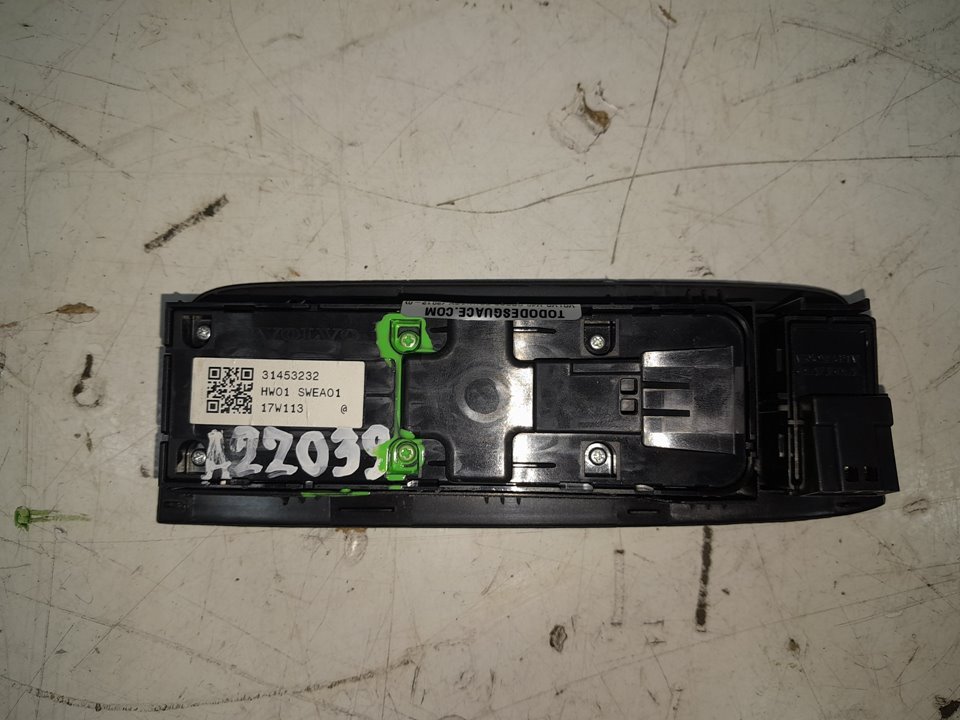 Mando elevalunas delantero izquierdo volvo v40 fastback d3