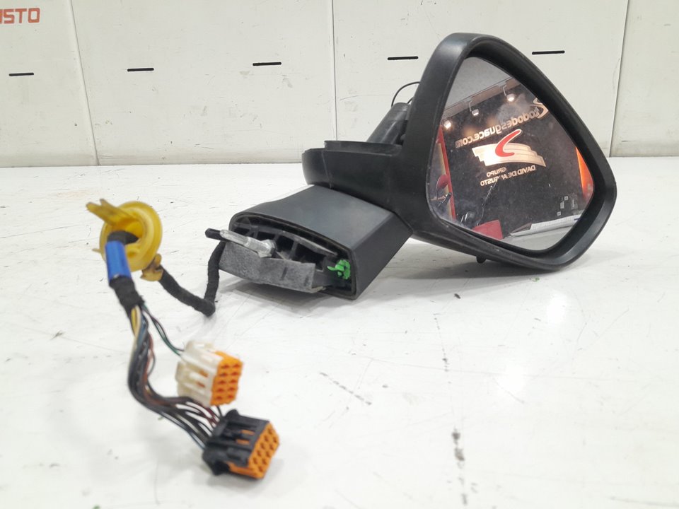 Retrovisor derecho citroen c4 ii 1.6 hdi 90
