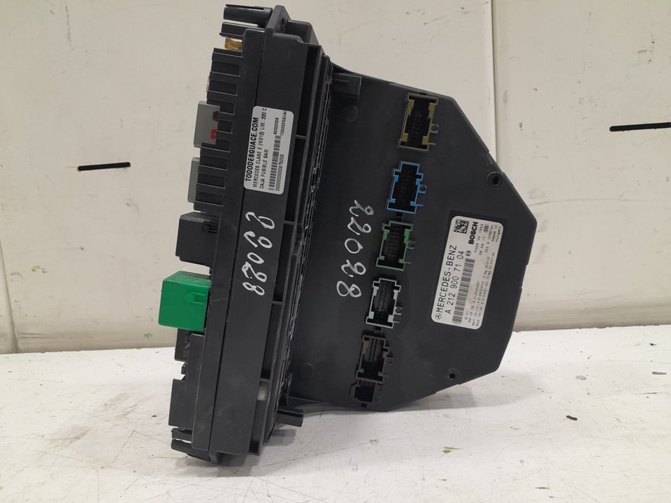 Caja fusible sam mercedes-benz clase e e 220 cdi  bluetec (212.001 