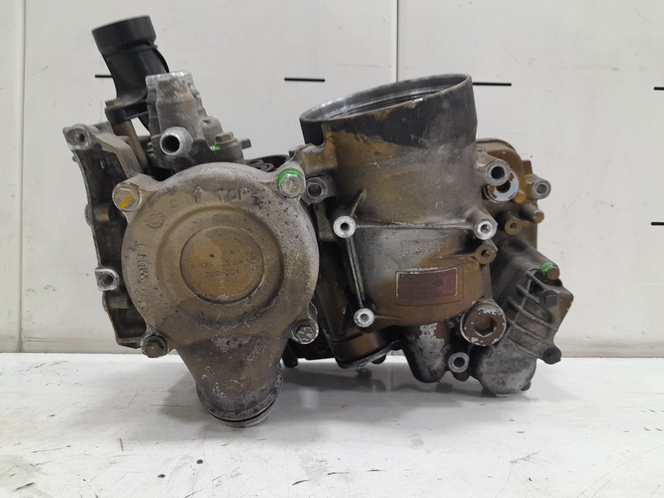 Antecuerpo bomba de agua motor mercedes actros bm 963.xxx 2a