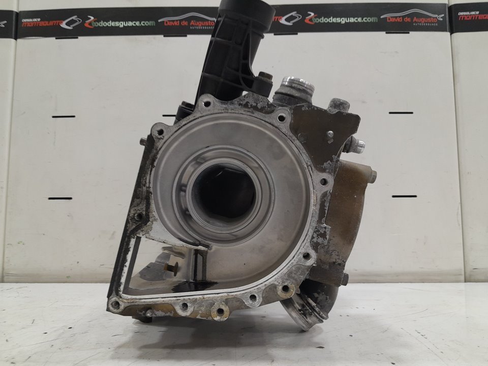 Antecuerpo bomba de agua motor mercedes actros bm 963.xxx 2a