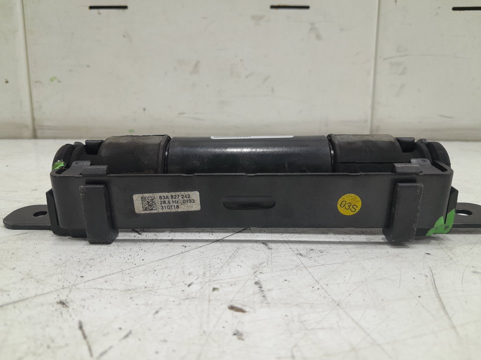 Contrapeso audi q3   (8ug) attraction      01.15