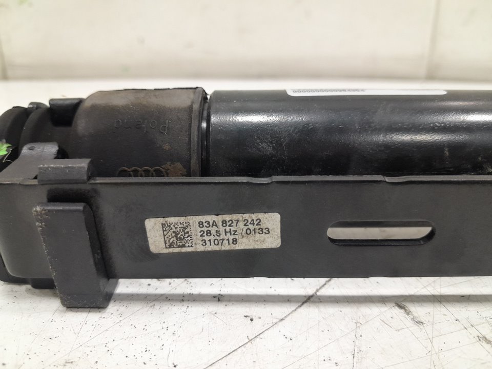 Contrapeso audi q3   (8ug) attraction      01.15