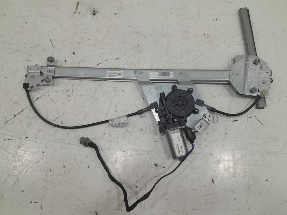 Elevalunas delantero derecho mercedes atego 2ejes 18 t bm