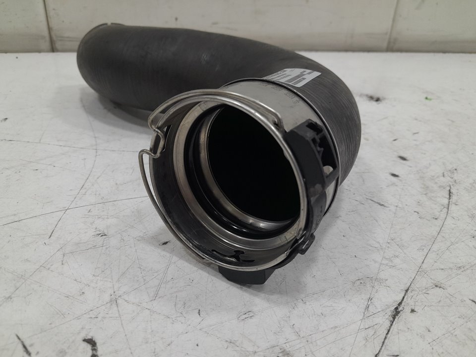 Tubo intercooler renault  master bus       0.11 - ... no identificado