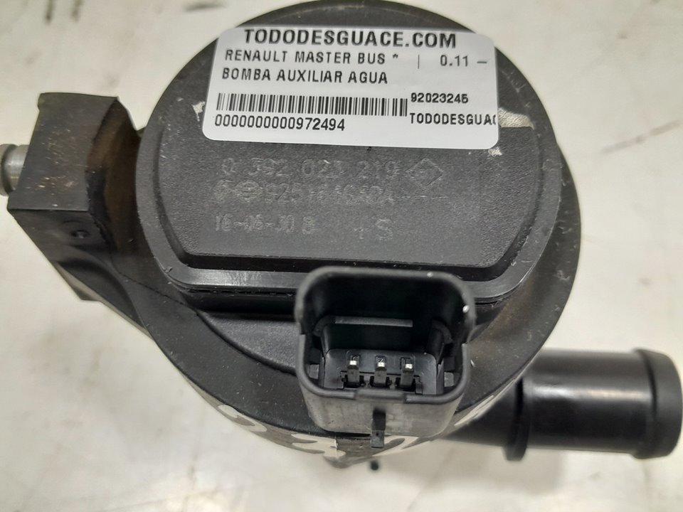 Bomba auxiliar agua renault  master bus       0.11 - ... no identificado