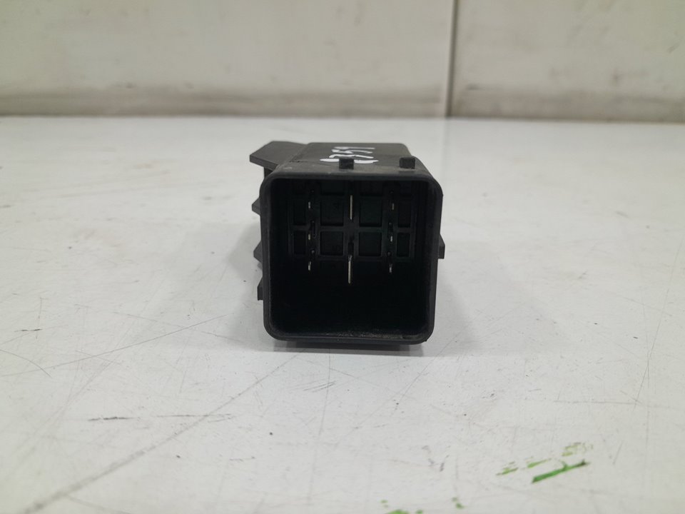 Rele precalentamiento citroen c4 ii 1.6 hdi 90