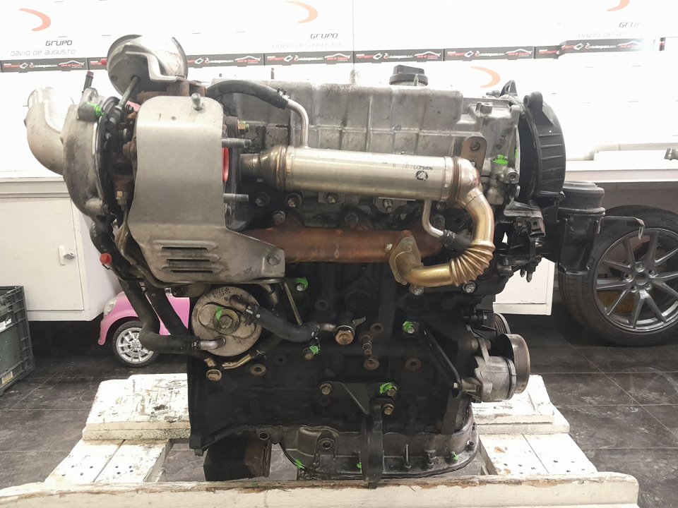 Motor completo toyota corolla 2.0 d4d (cde120r_ cde120l_)