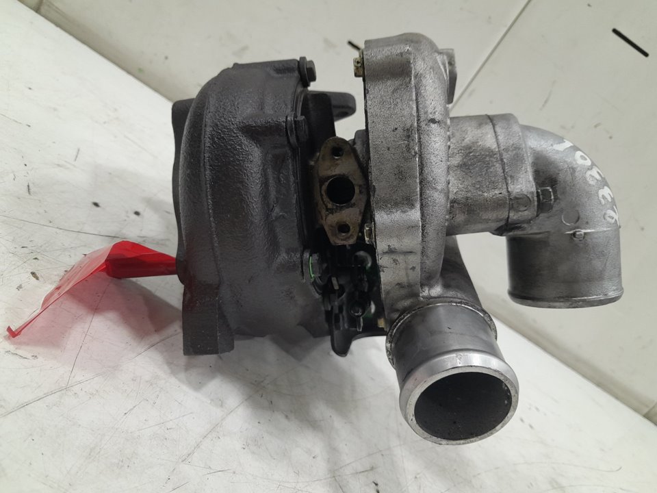Turbo nissan atleon zd30      ...