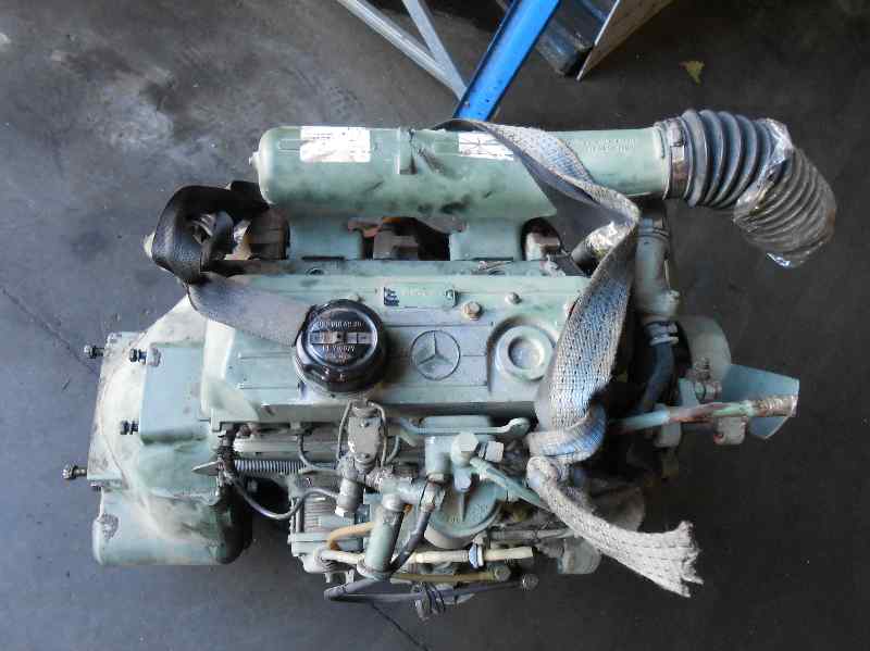Motor completo no identificado