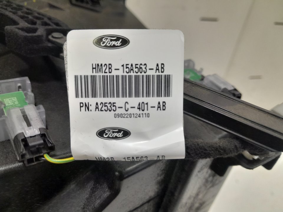 Guantera ford mondeo lim. hybrid stlin