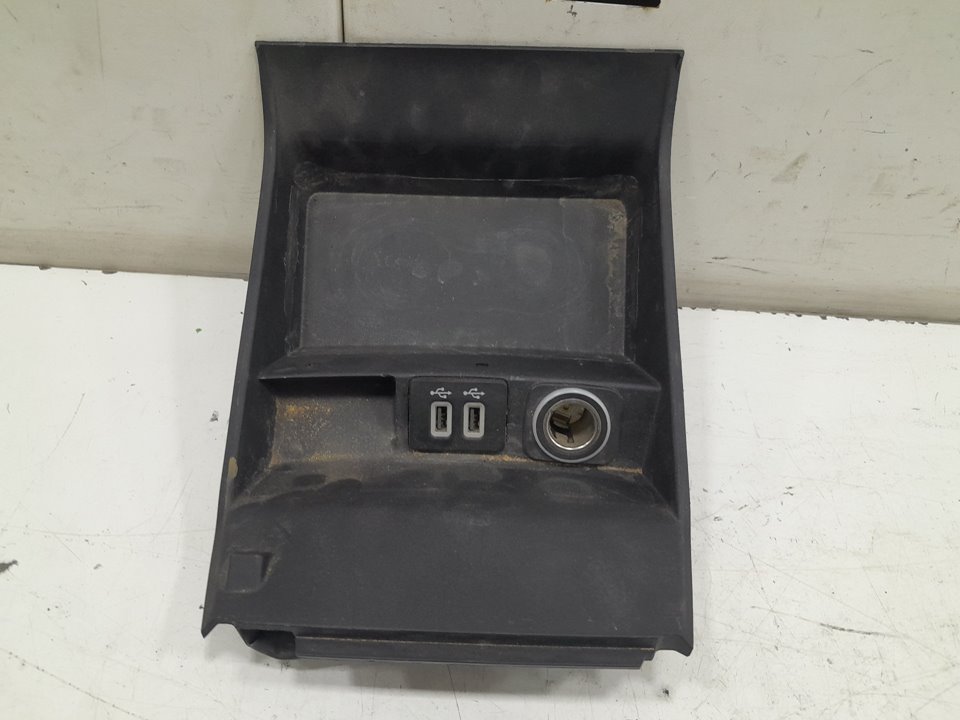 Cargador usb consola central ford mondeo lim. hybrid stlin