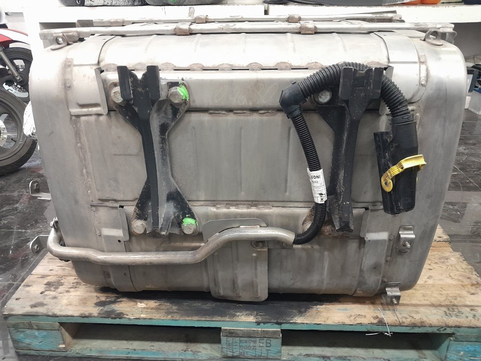 Catalizador mercedes-benz mercedes actros bm 963.xxx 3-achser 25xx 6x2 szm l bigspace      06.12 - 12.19 no identificado