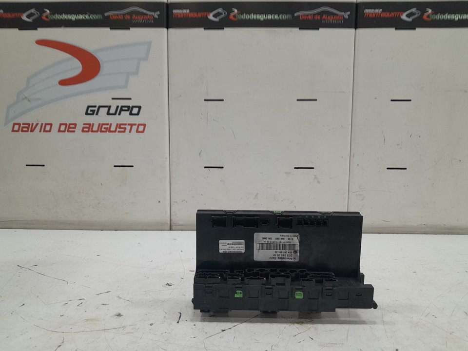 Caja reles / fusibles mercedes-benz clase c c 220 cdi (203.006)