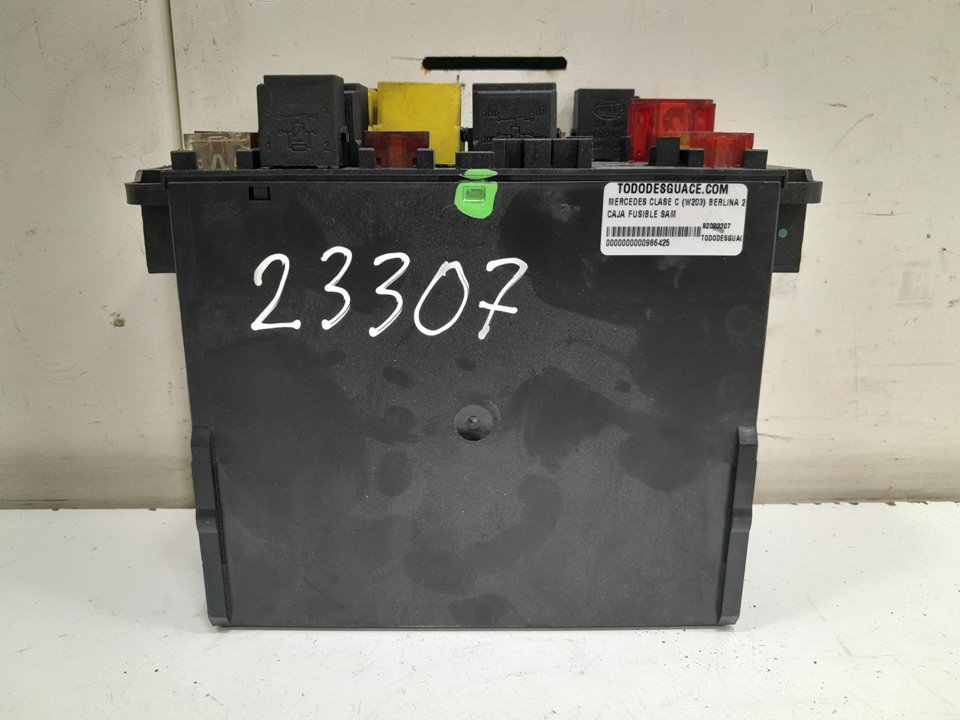 Caja fusible sam mercedes-benz clase c c 220 cdi (203.006)