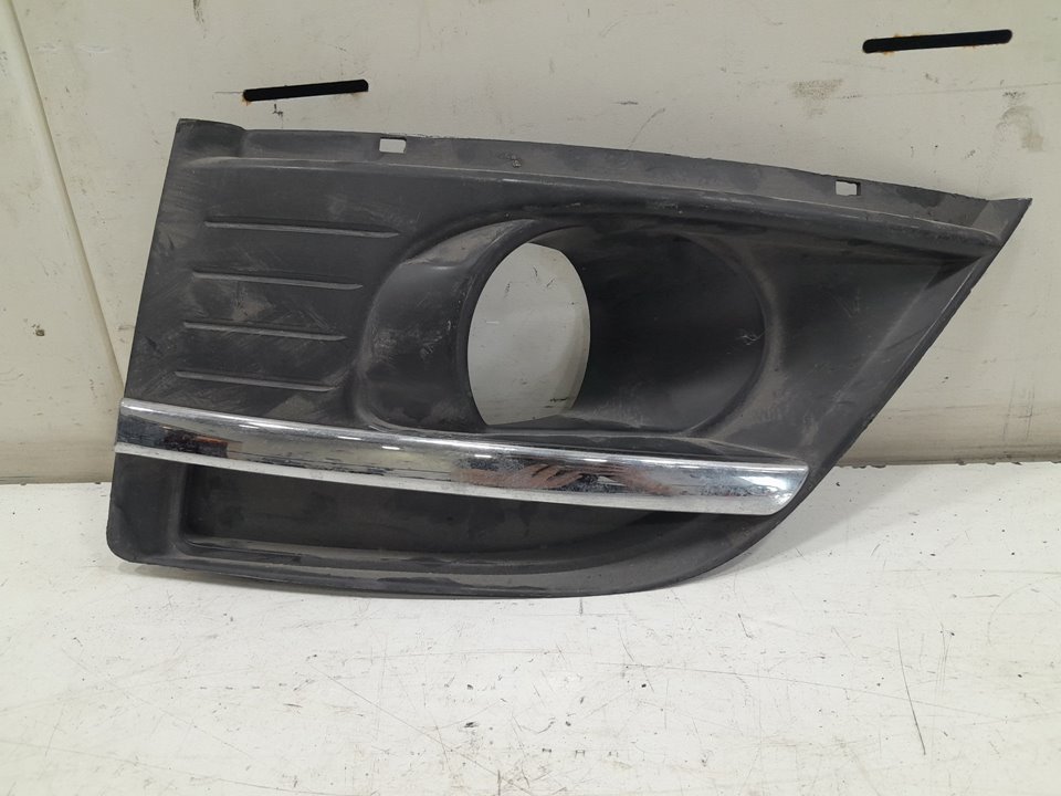 Rejilla antiniebla delantera derecha citroen c4 picasso ii 