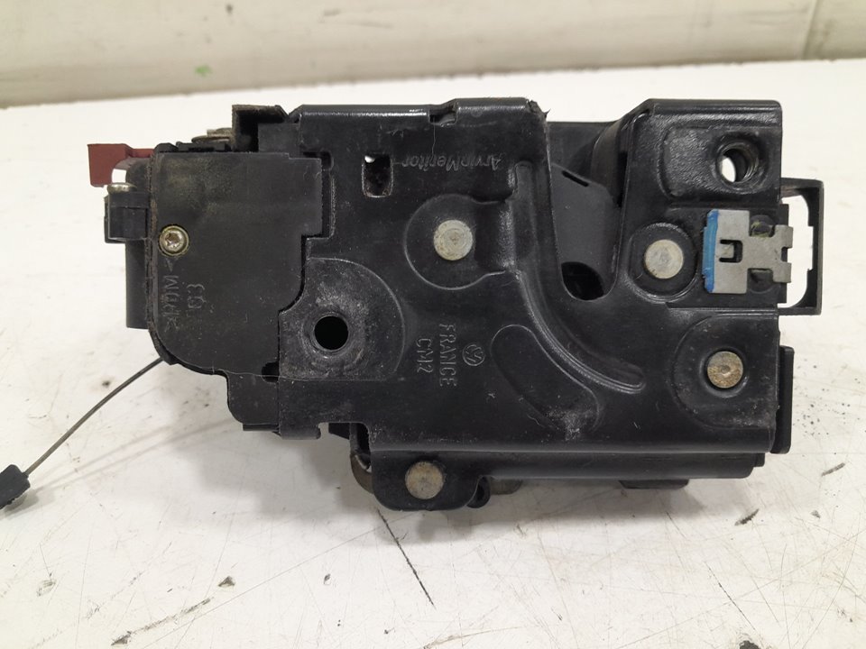 Cerradura puerta delantera izquierda volkswagen golf v 