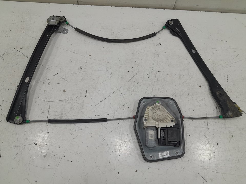 Elevalunas delantero izquierdo volkswagen golf v 