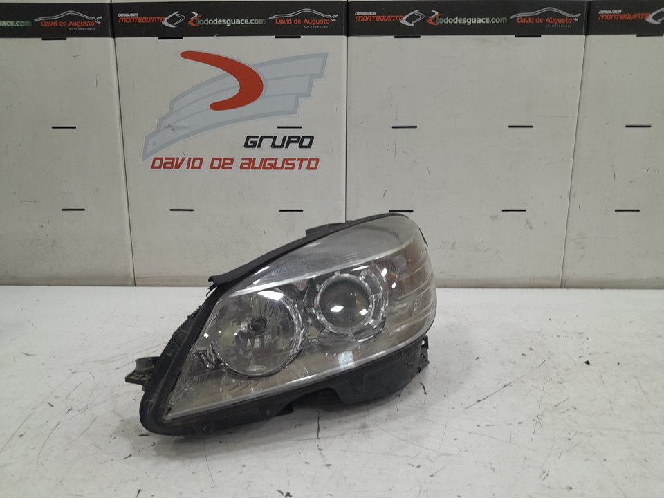 Faro izquierdo mercedes-benz clase c t-model c 200 cdi (204.201)